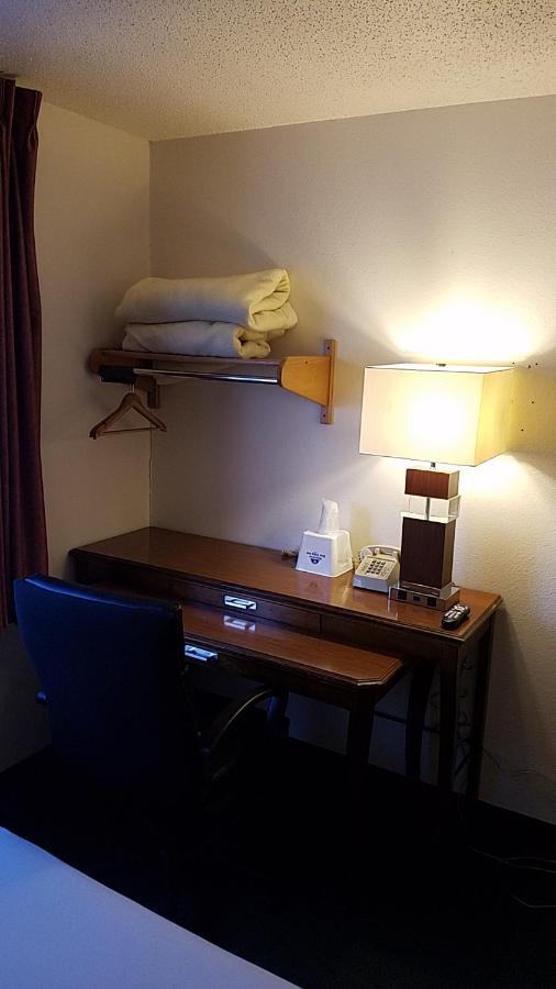 Americas Best Value Inn Zumbrota Dış mekan fotoğraf